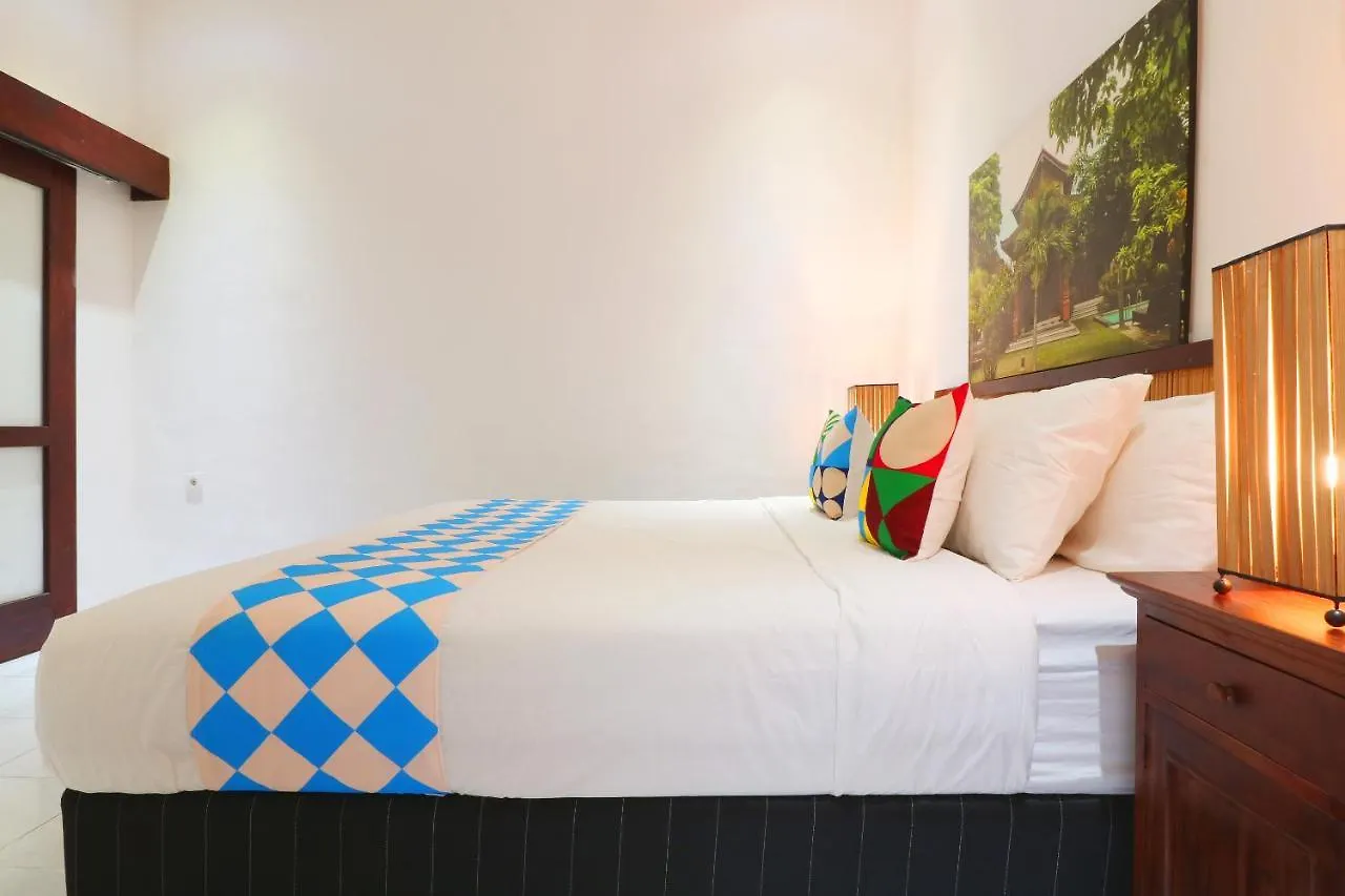Hotel Oyo 2542 Villa Iluka 2 Kerobokan