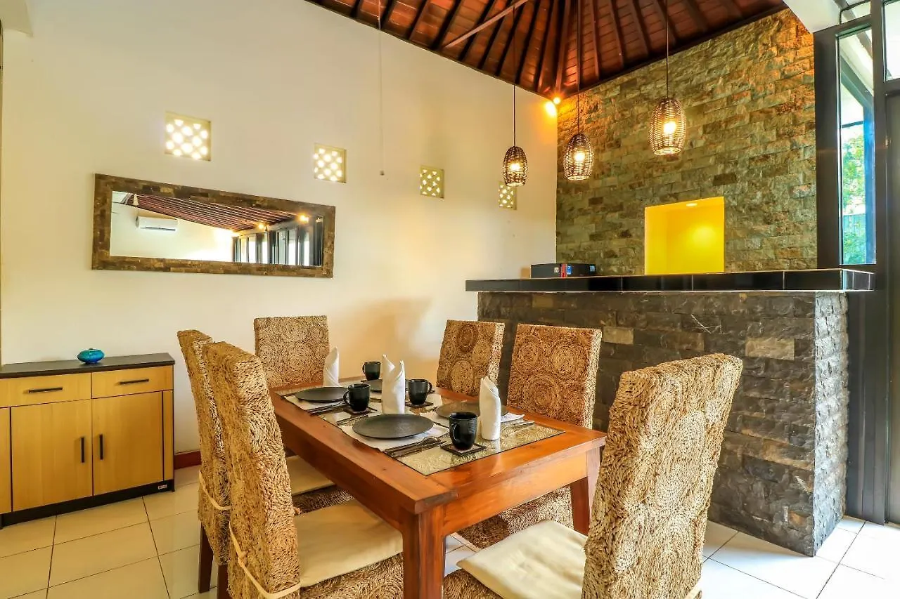 Oyo 2542 Villa Iluka 2 Kerobokan  Hotel Kerobokan (Bali)