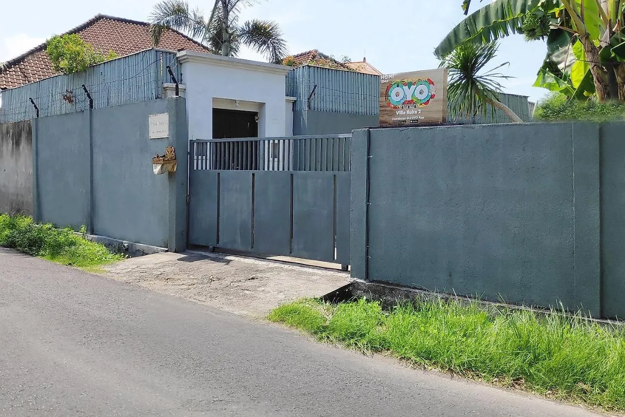 Oyo 2542 Villa Iluka 2 Kerobokan  2*, Kerobokan (Bali)