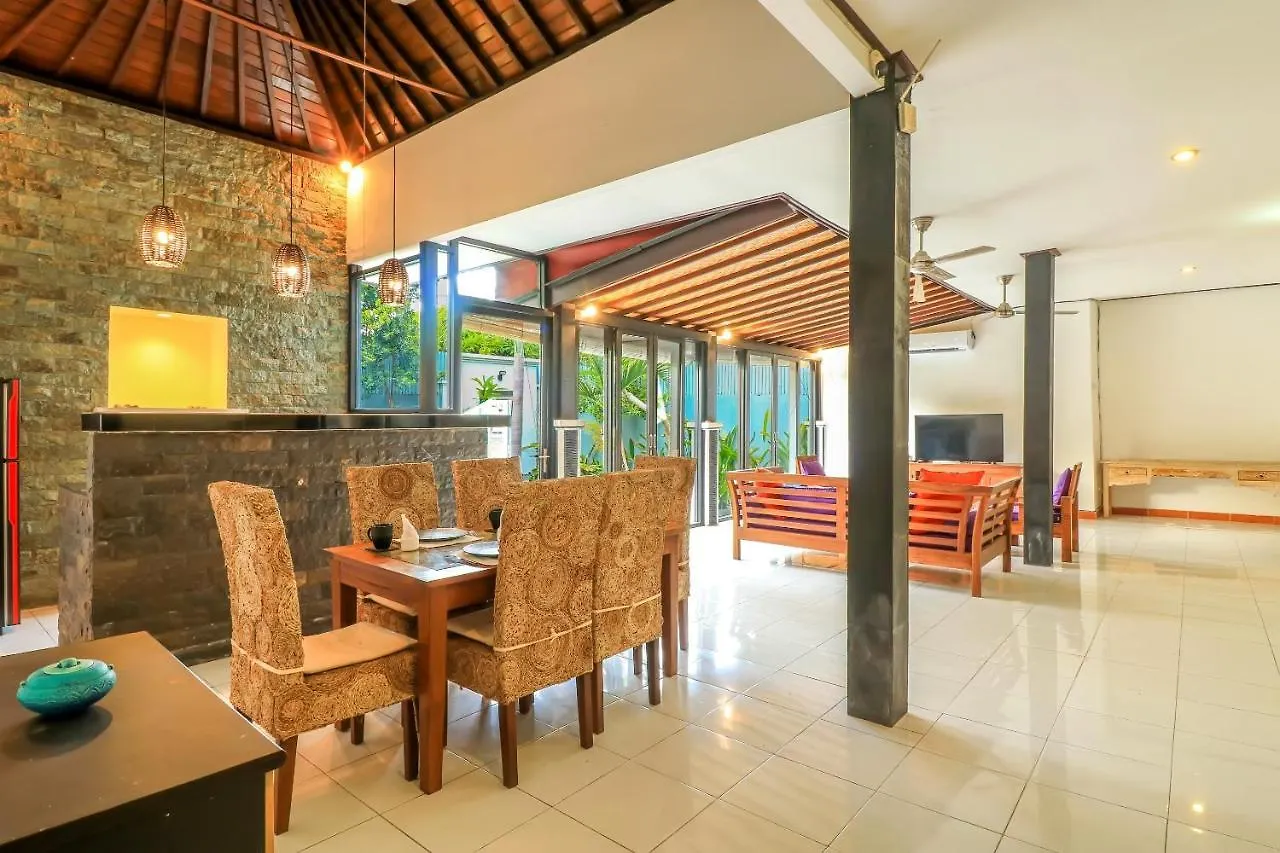 Hotel Oyo 2542 Villa Iluka 2 Kerobokan